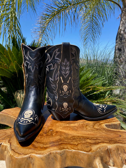 Liberty Custom Skull and Cross Bones 13 Cowboy Boots 10.5 D