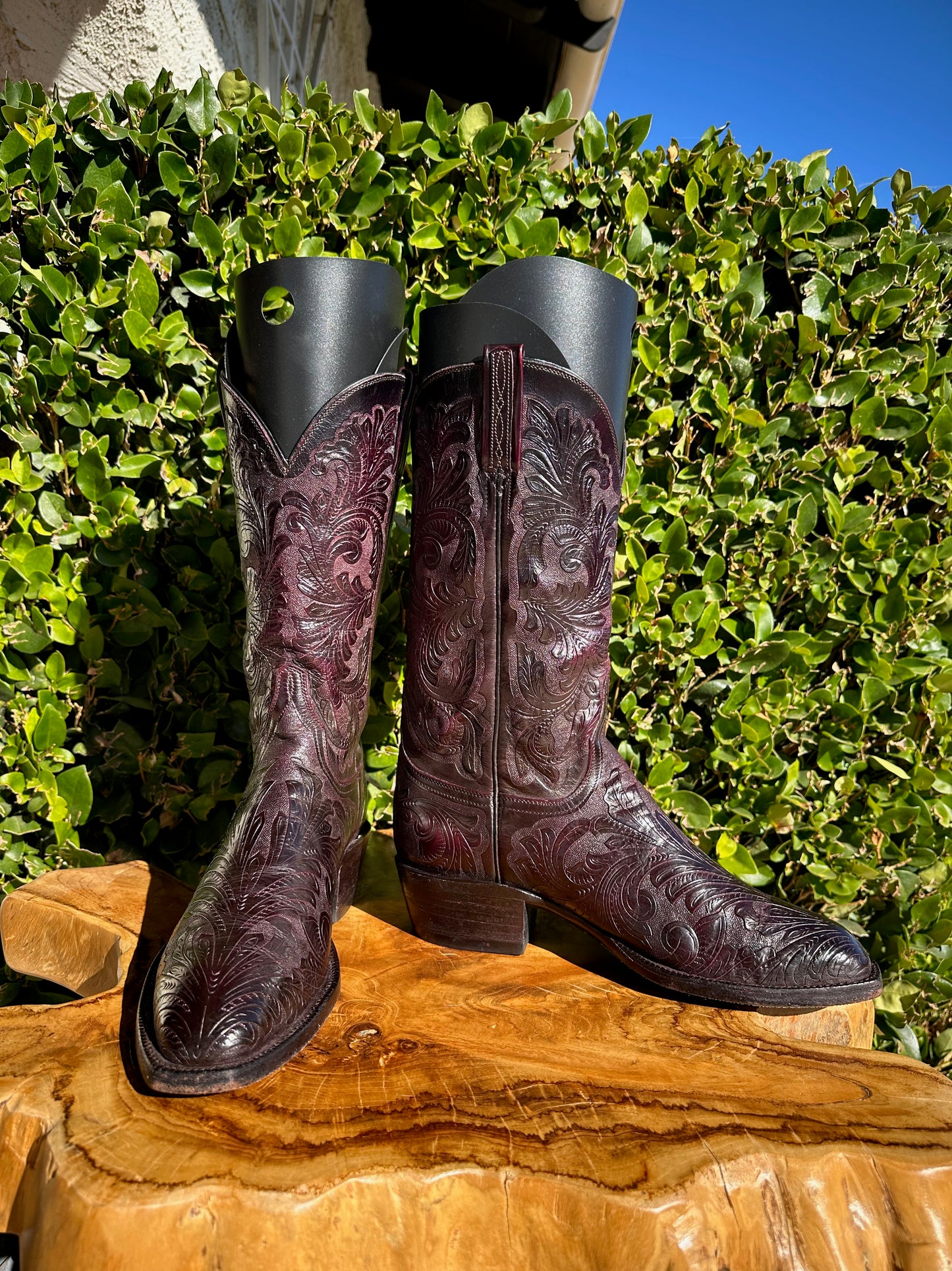 Lucchese Black Cherry Kents Hand Tooled Cowboy Boots size 7.5 D