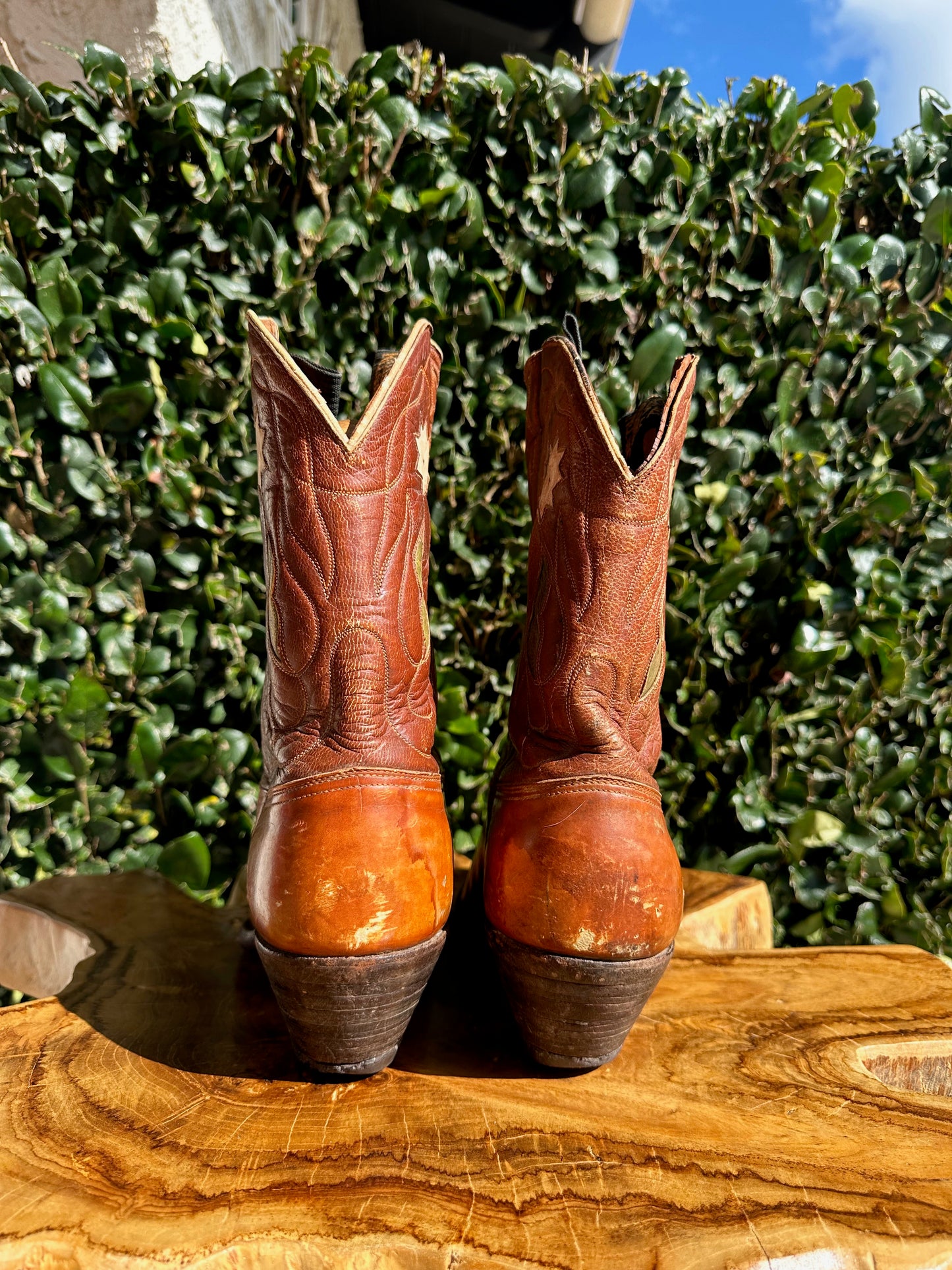 1940's Justin Shorty Inlaid Flowers Cowboy Boots size 9.5 D