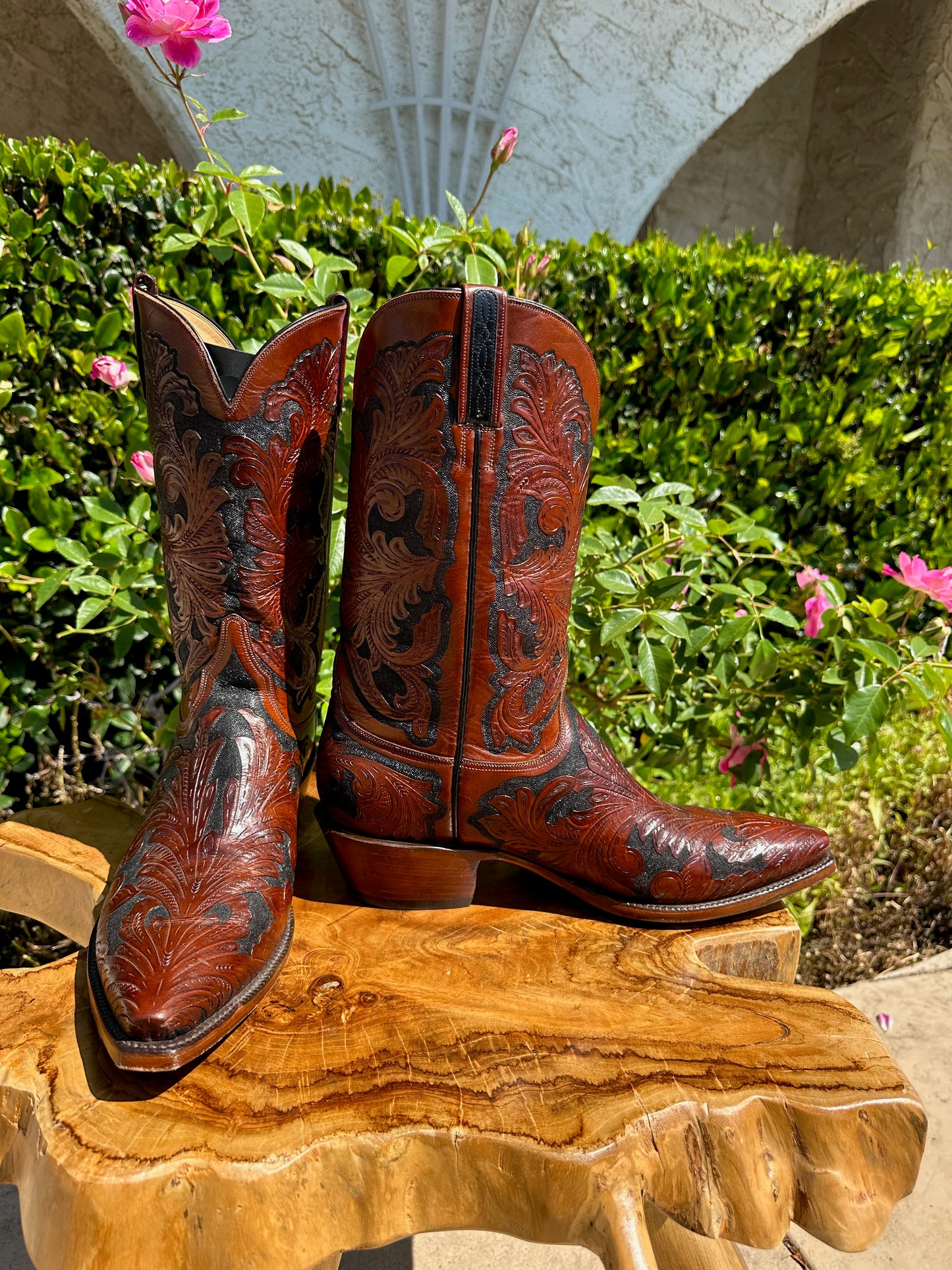 Lucchese HAND TOOLED Kents Cowboy Boots size 12 D