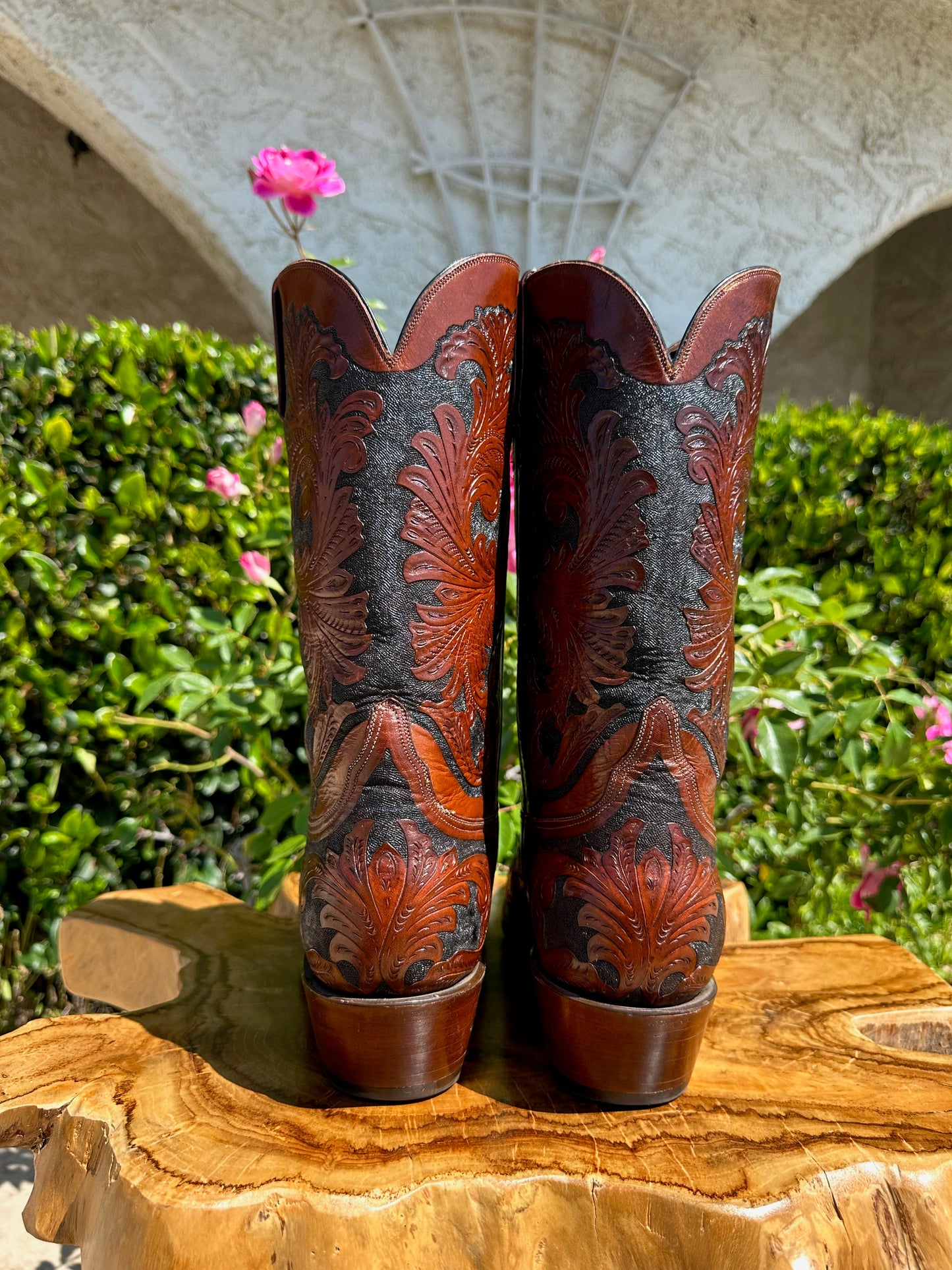 Lucchese HAND TOOLED Kents Cowboy Boots size 12 D