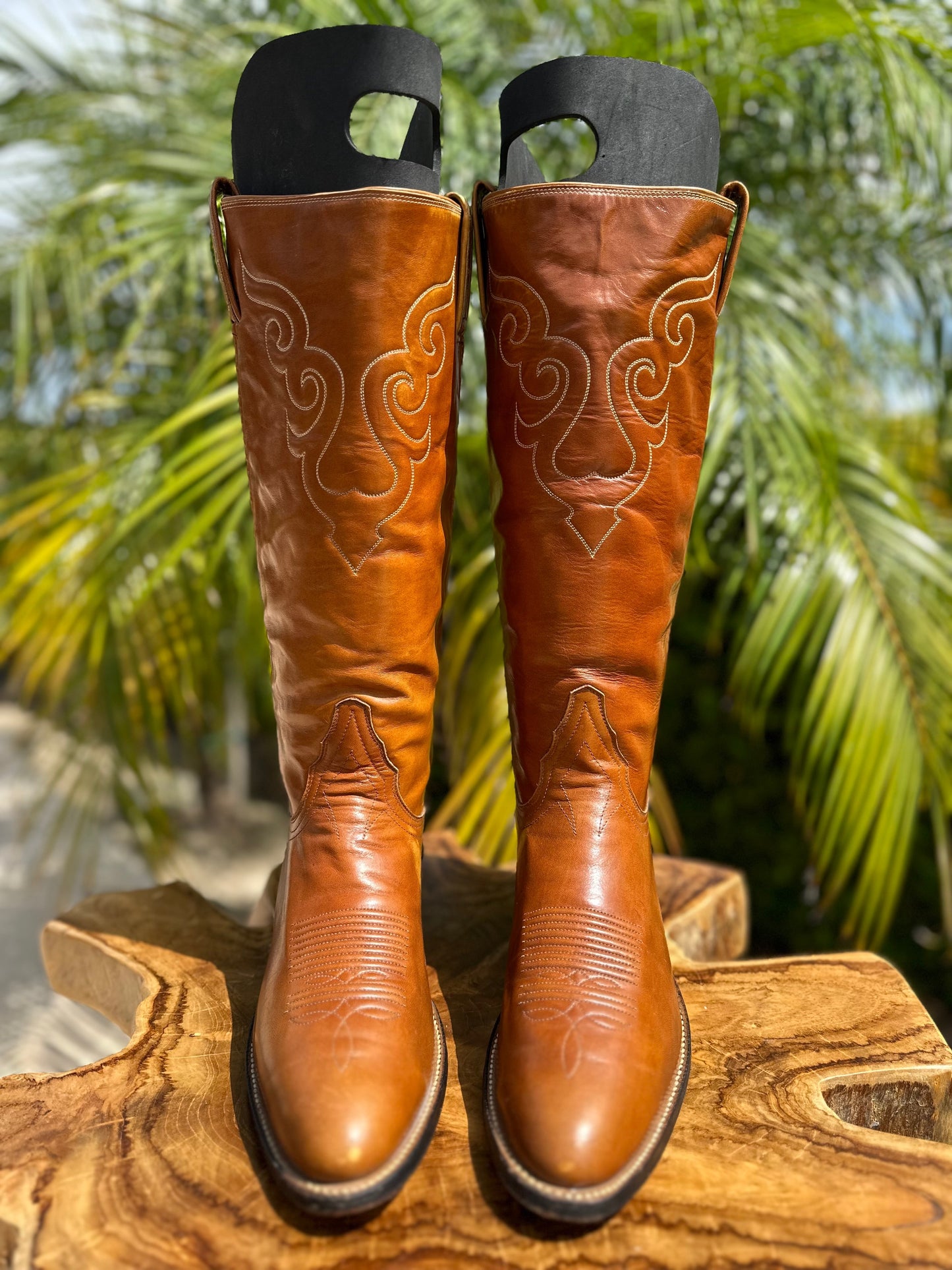 1970's Tony Lama Riding Cowboy Boots 11 B